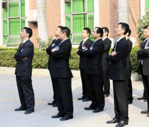 好色先生网站的管理层